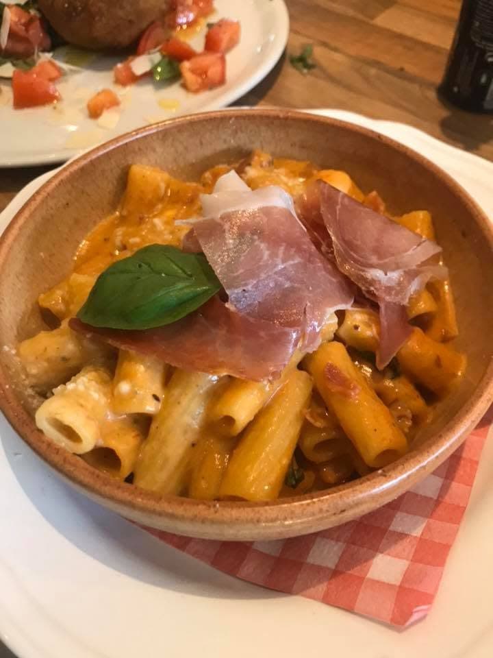 Rigatoni au jambon de Parme